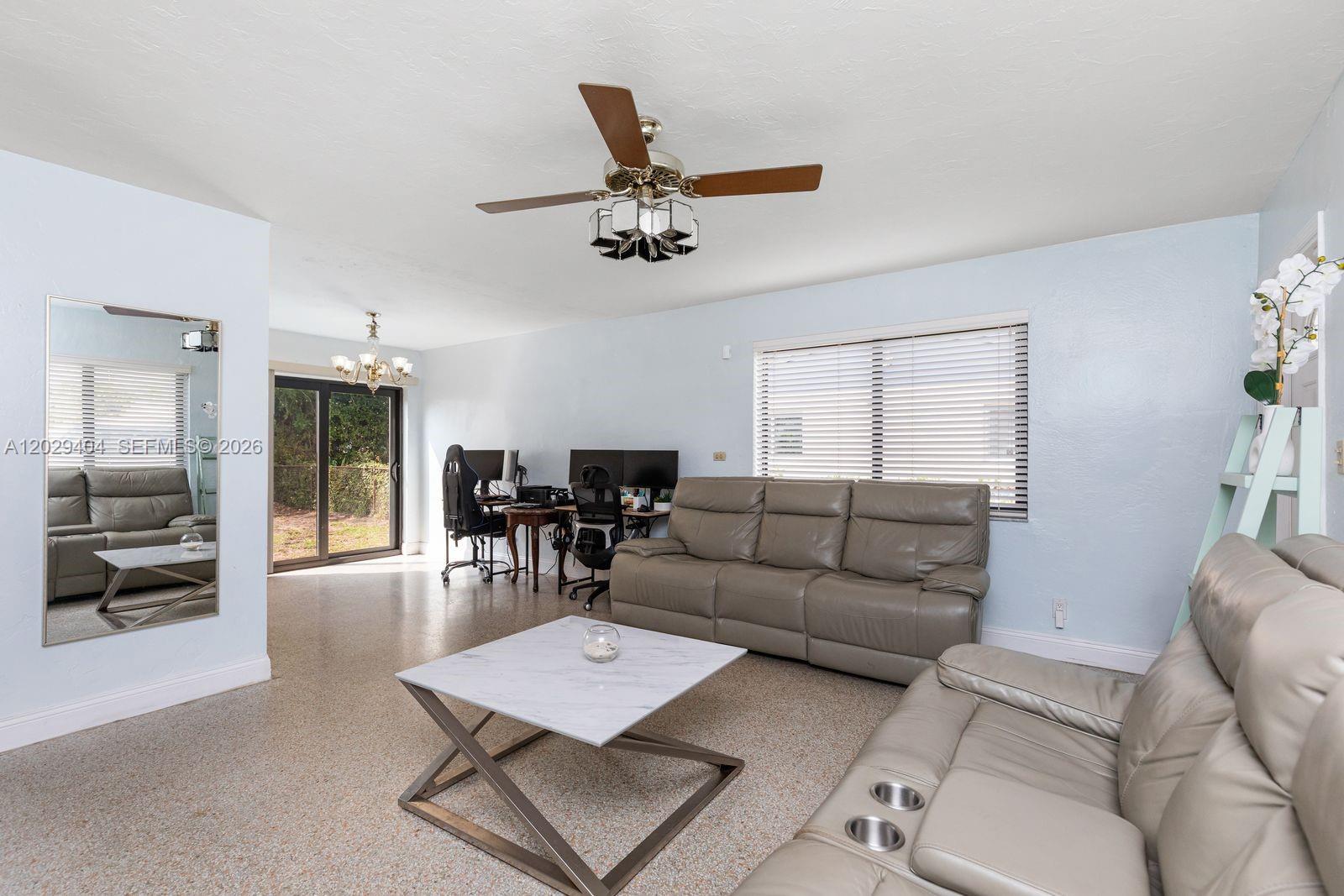 BROADVIEW COUNTRY CLUB ES - Residential