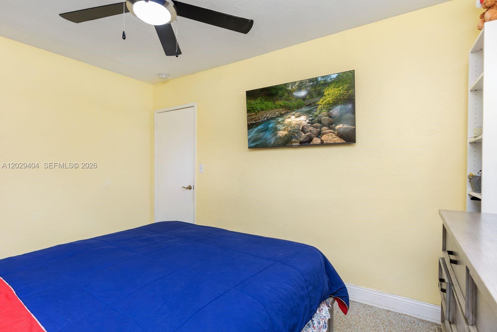 BROADVIEW COUNTRY CLUB ES - Residential