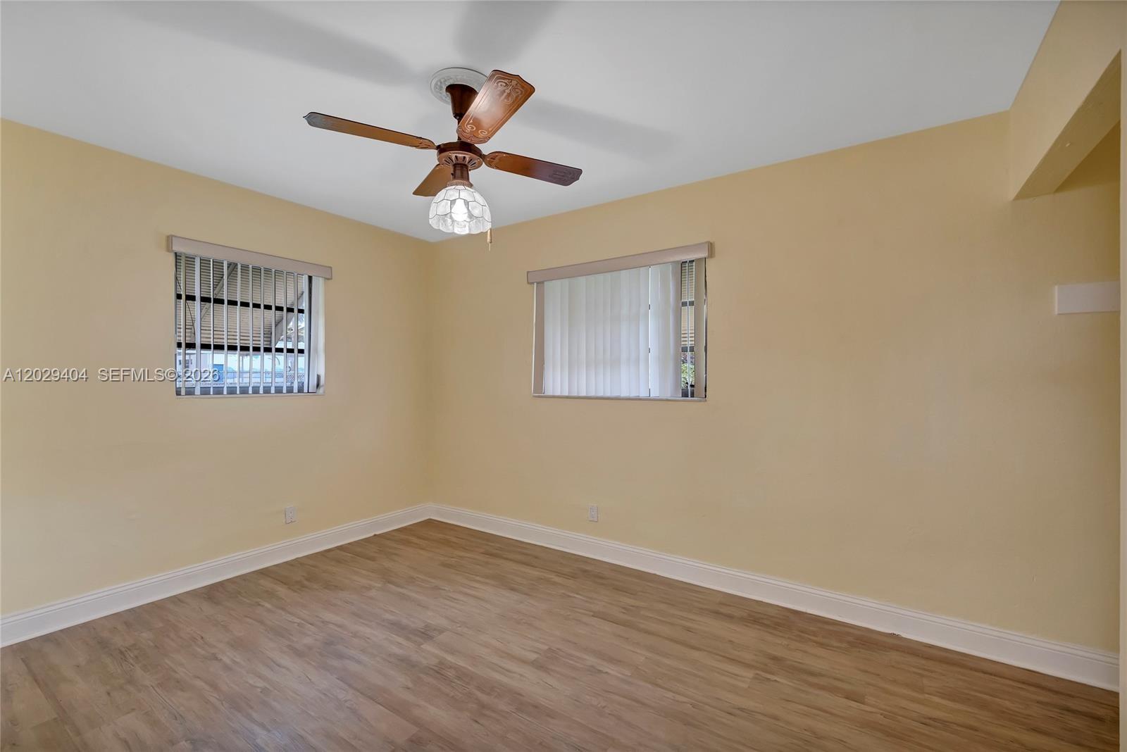 BROADVIEW COUNTRY CLUB ES - Residential