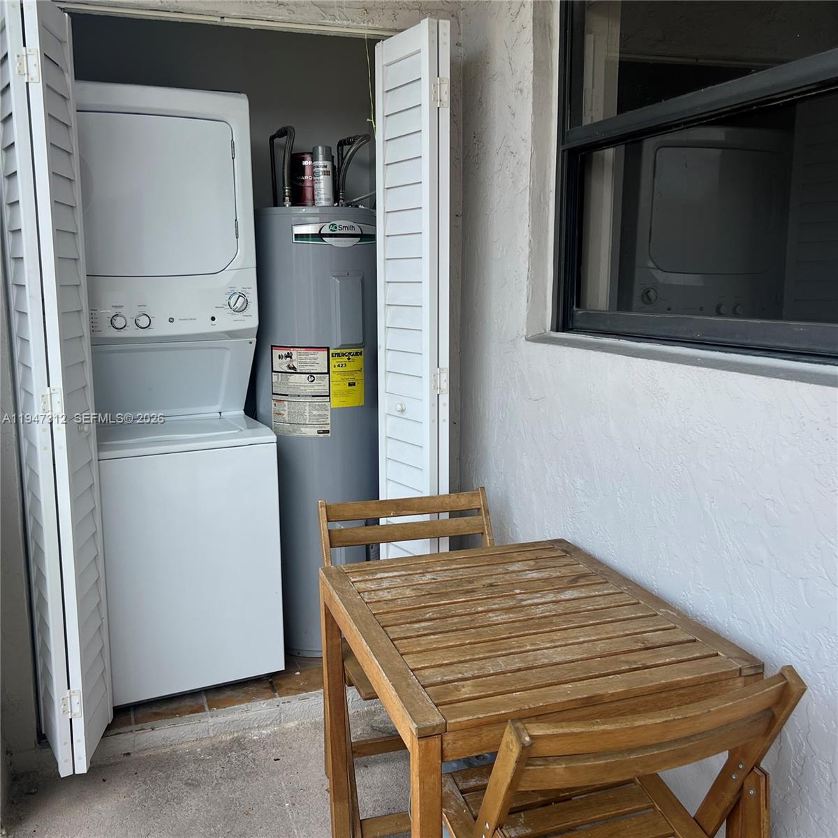 VISIONS AT FOUNTAINBLEAU - Residential