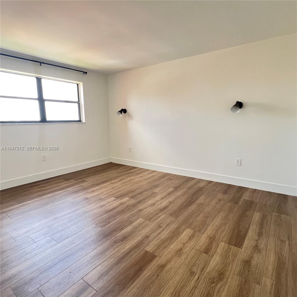 VISIONS AT FOUNTAINBLEAU - Residential