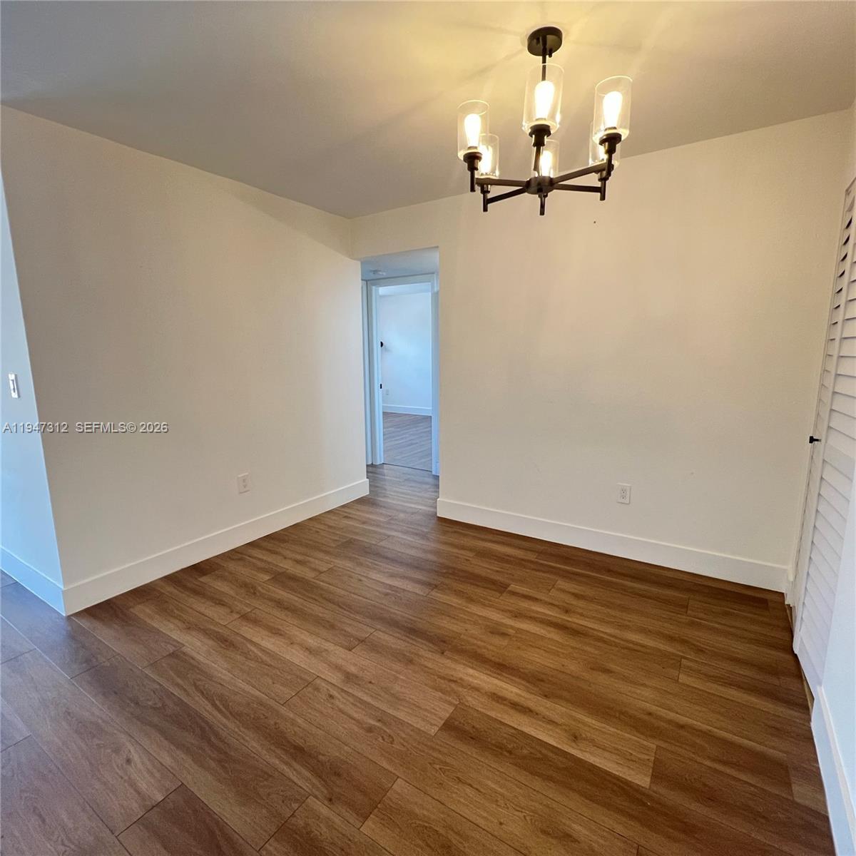 VISIONS AT FOUNTAINBLEAU - Residential