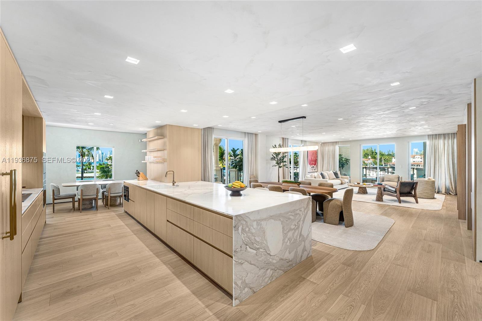 BAYSIDE VILLAGE CONDO - Residential