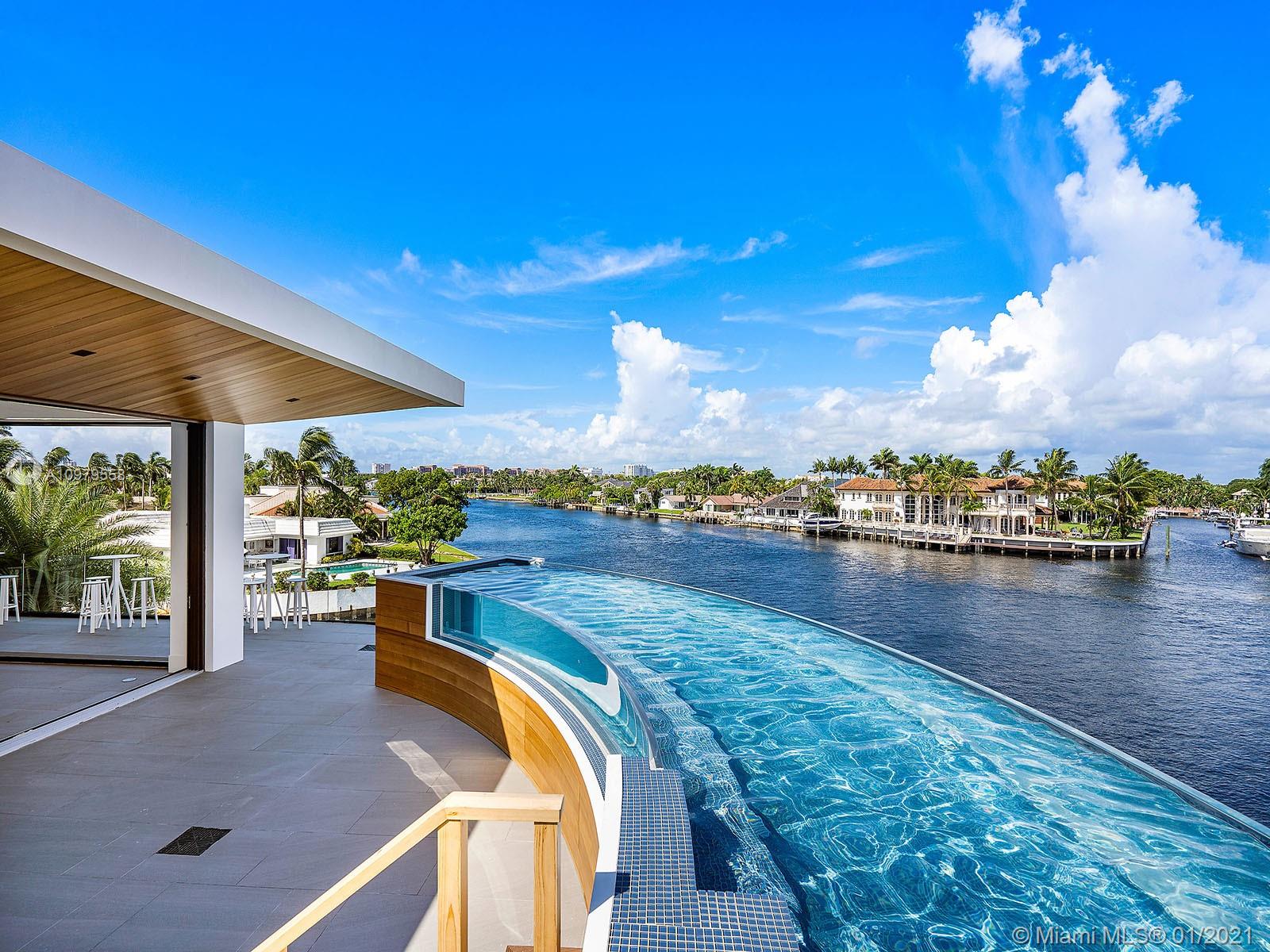 SUN AND SURF CLUB COMMUNI - Residential