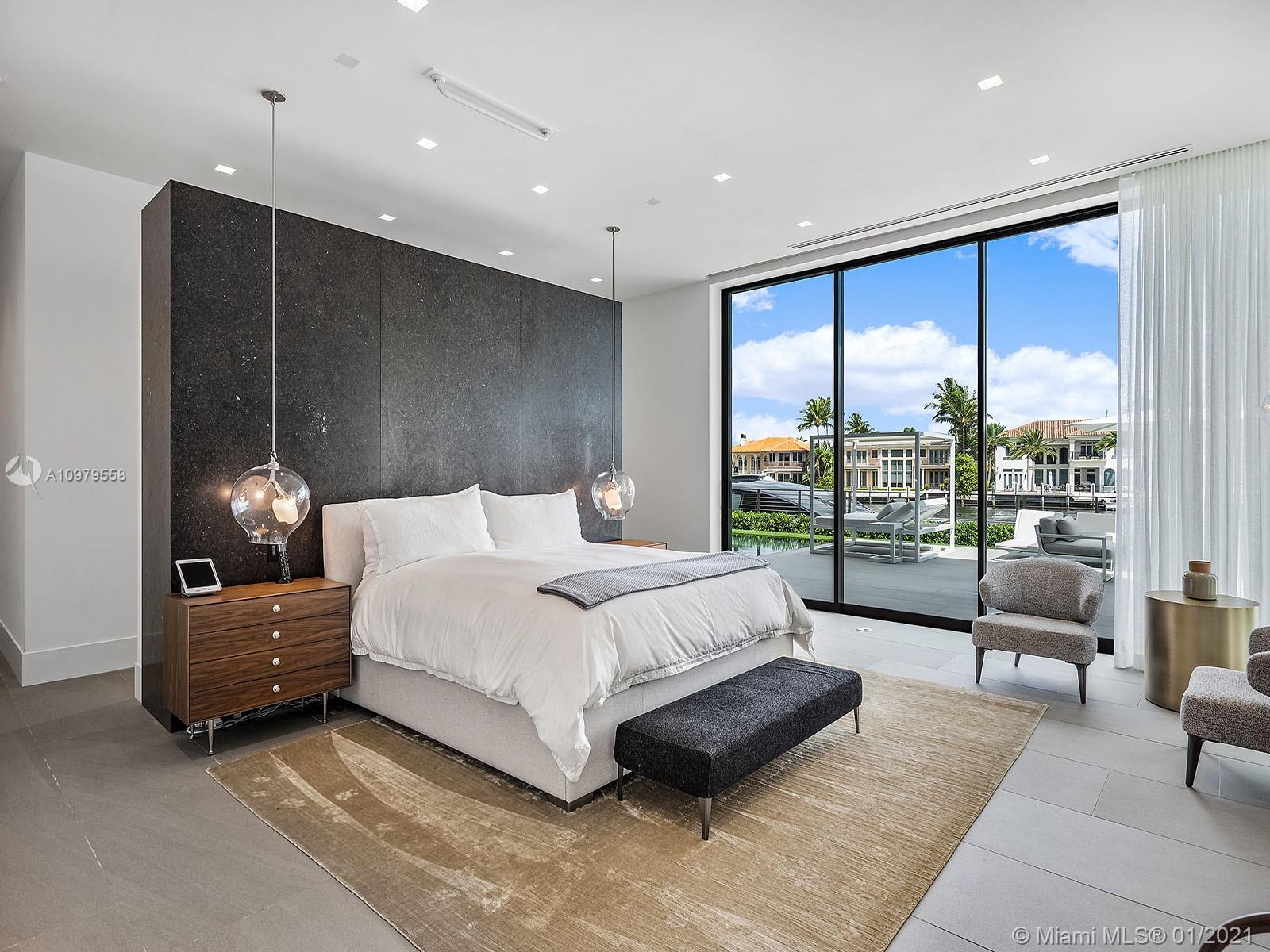 SUN AND SURF CLUB COMMUNI - Residential