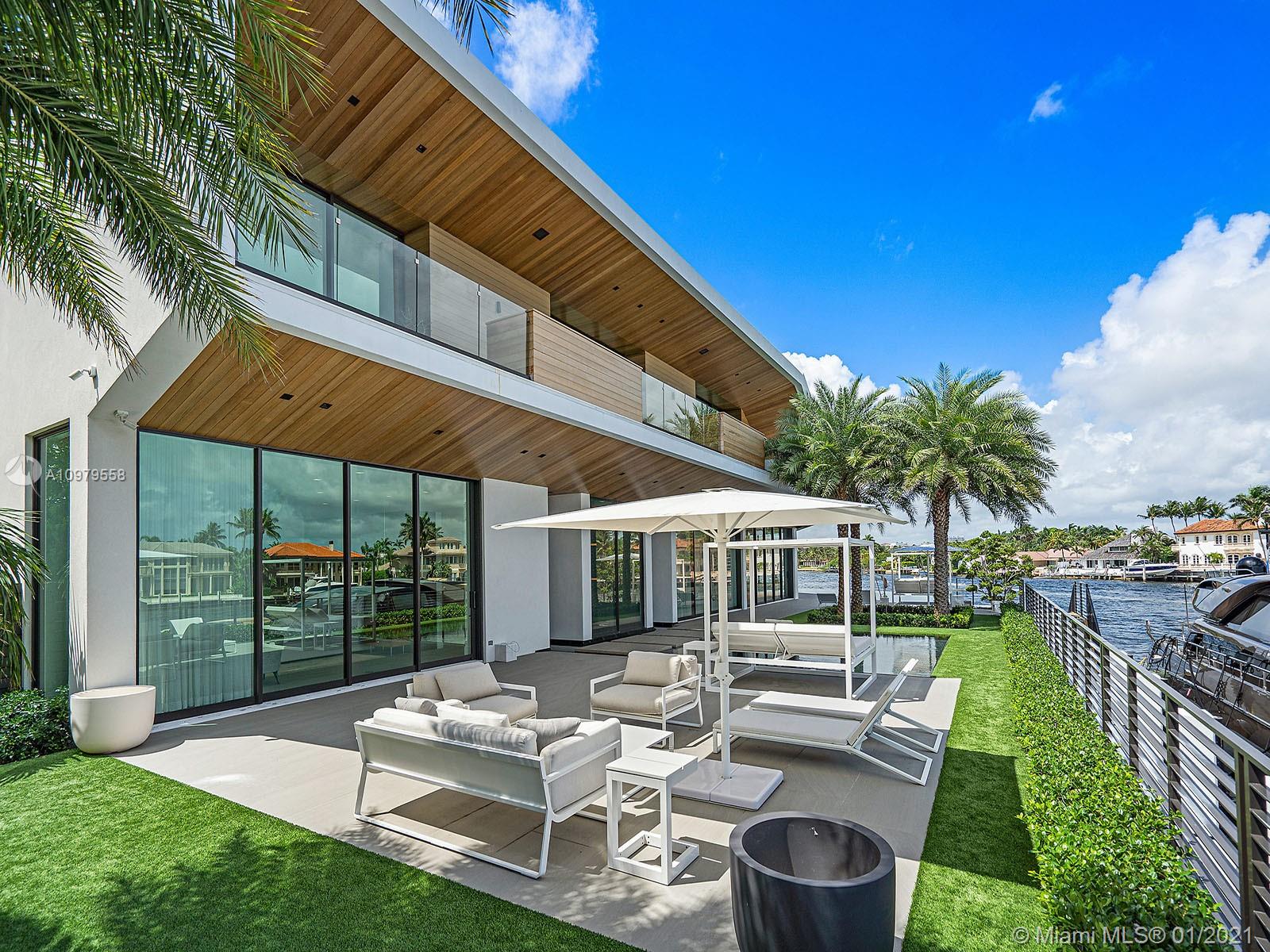 SUN AND SURF CLUB COMMUNI - Residential