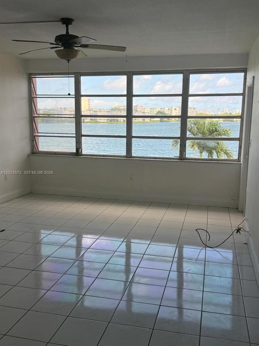 SIXTH MOORINGS CONDO - Residential