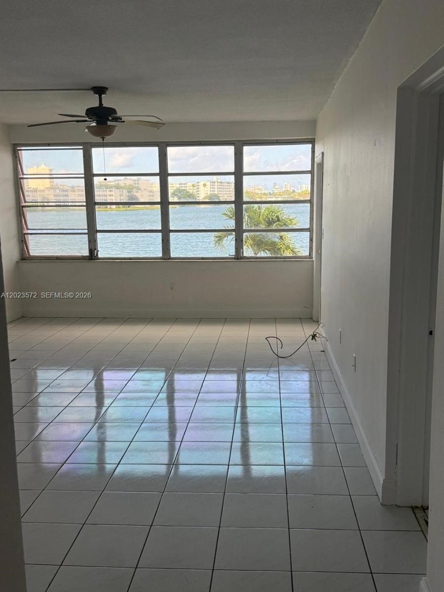 SIXTH MOORINGS CONDO - Residential
