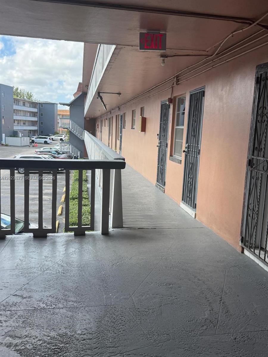 SIXTH MOORINGS CONDO - Residential