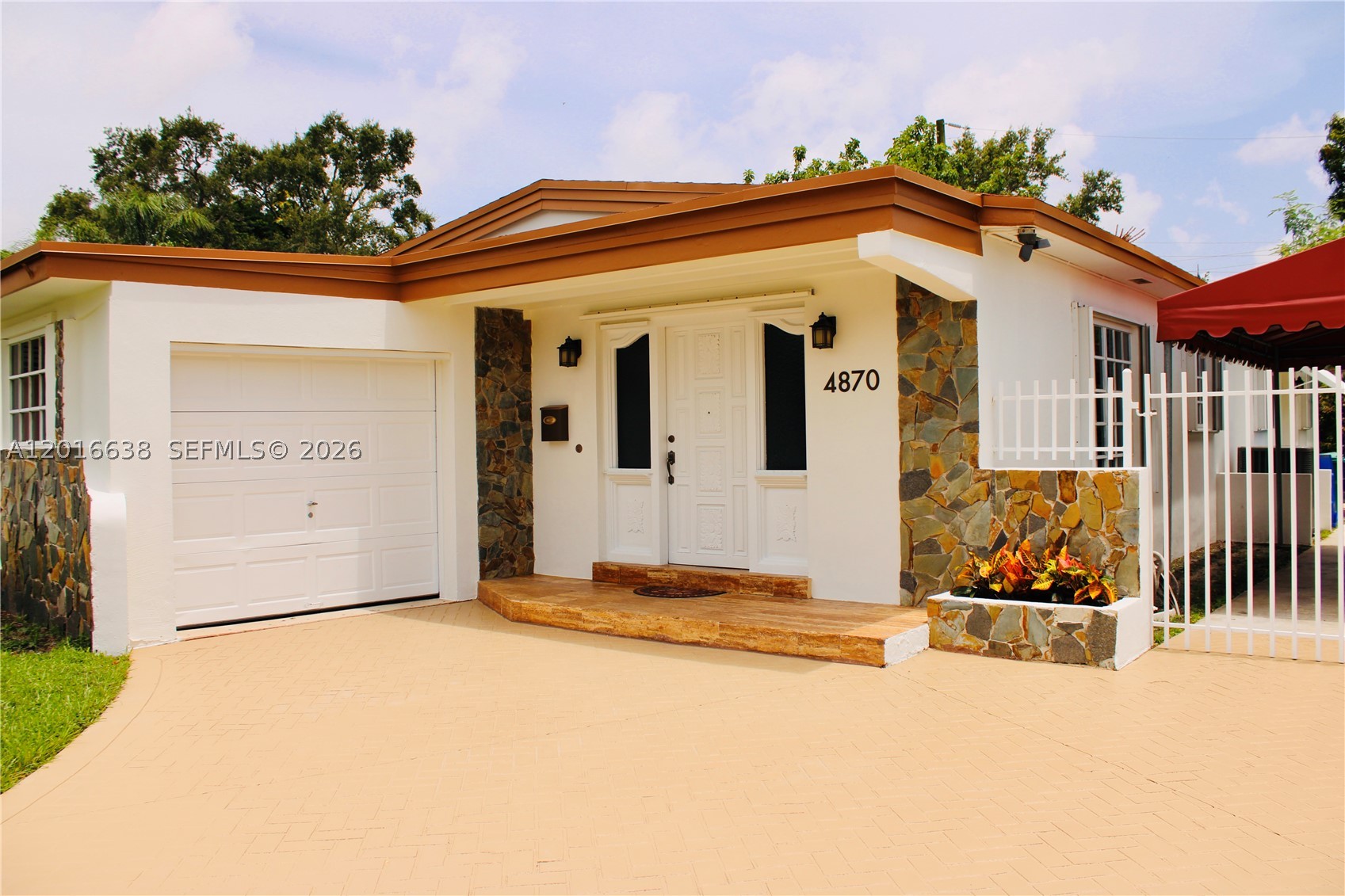BUIE TERRACE - Residential