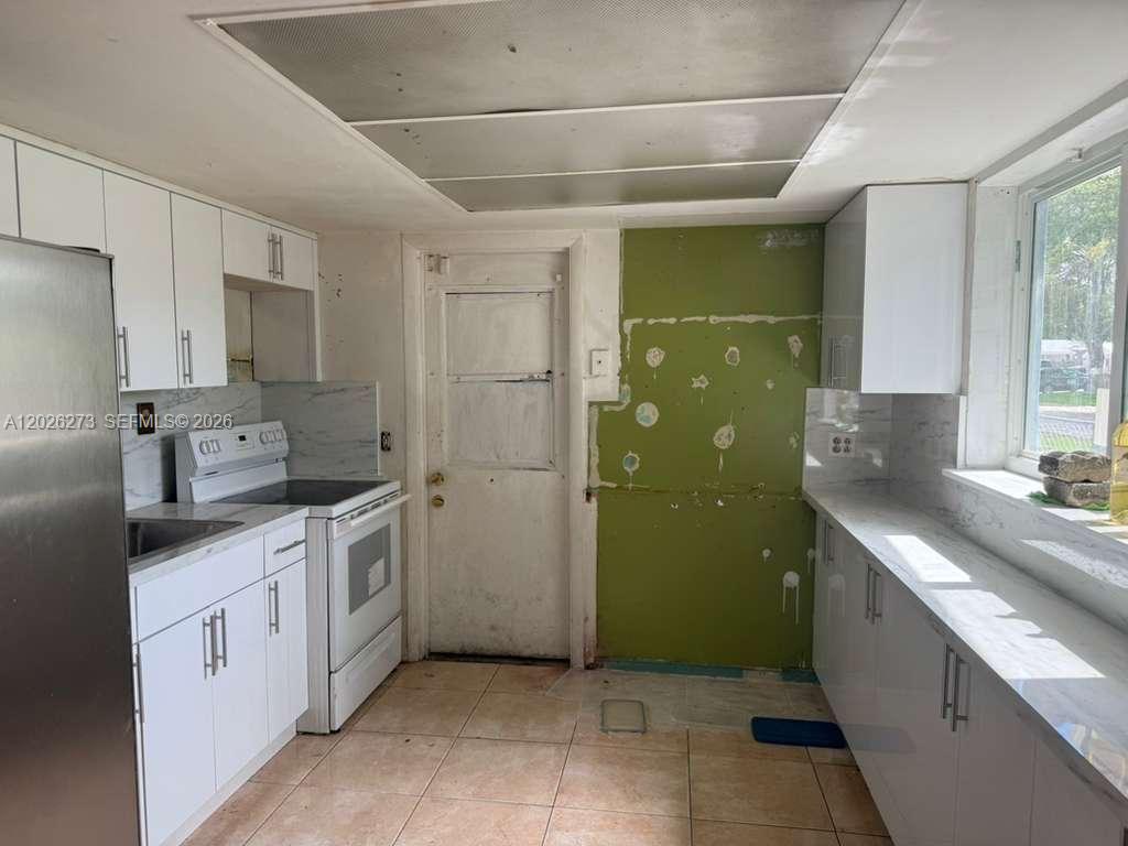 PLAYLAND VILLAGE SEC 2 - Residential Lease