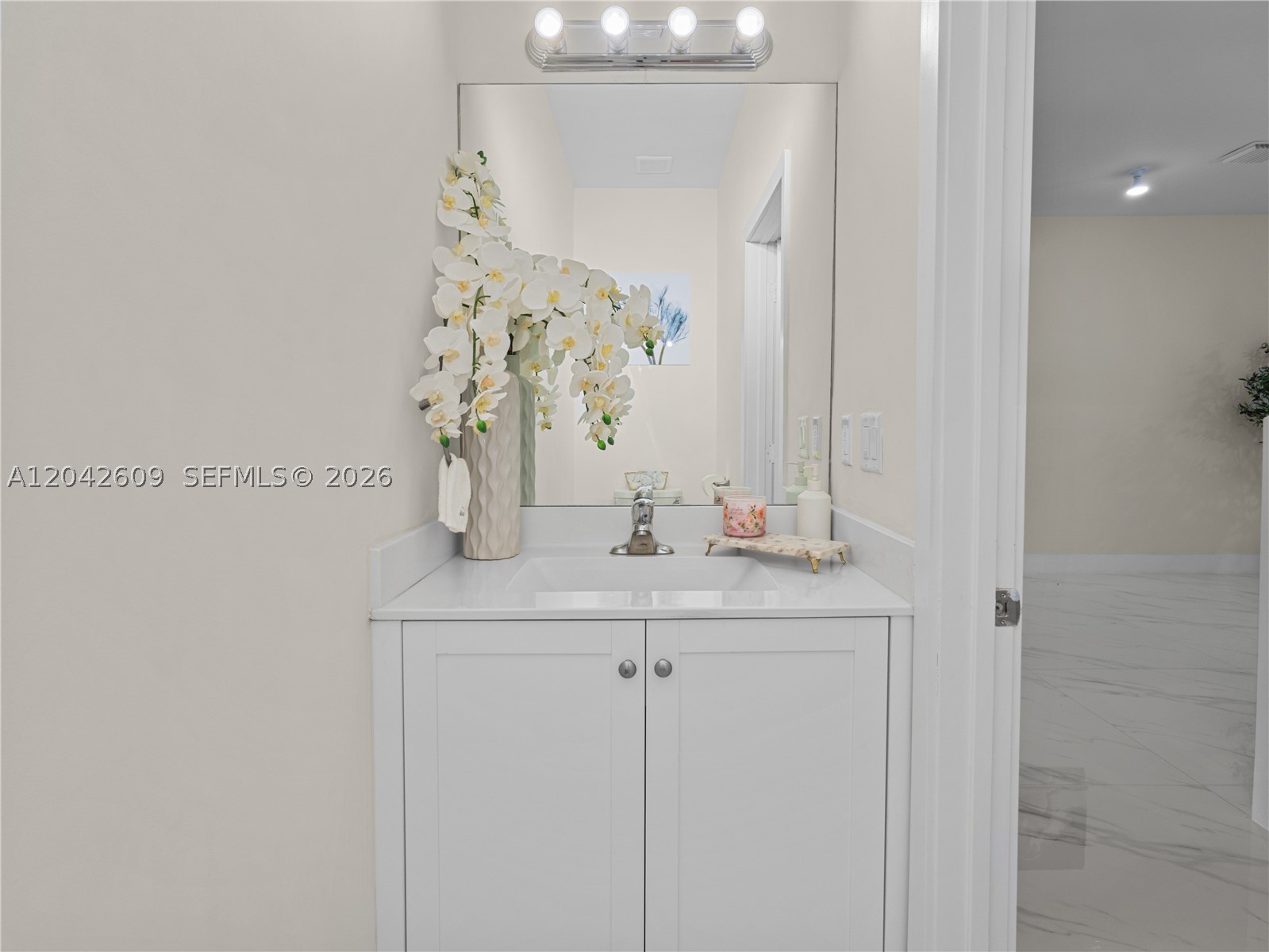 AQUABELLA SECTION TWO - Residential Lease
