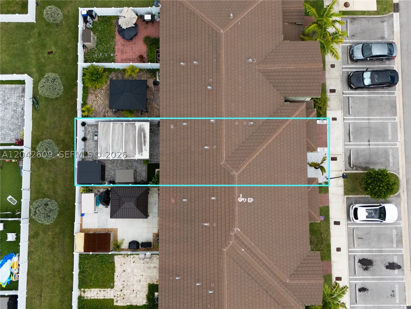 AQUABELLA SECTION TWO - Residential Lease