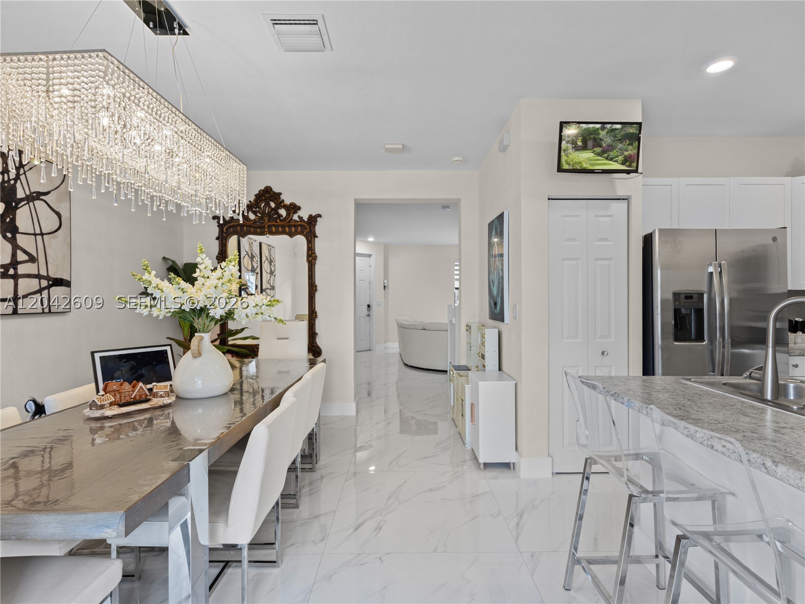 AQUABELLA SECTION TWO - Residential Lease