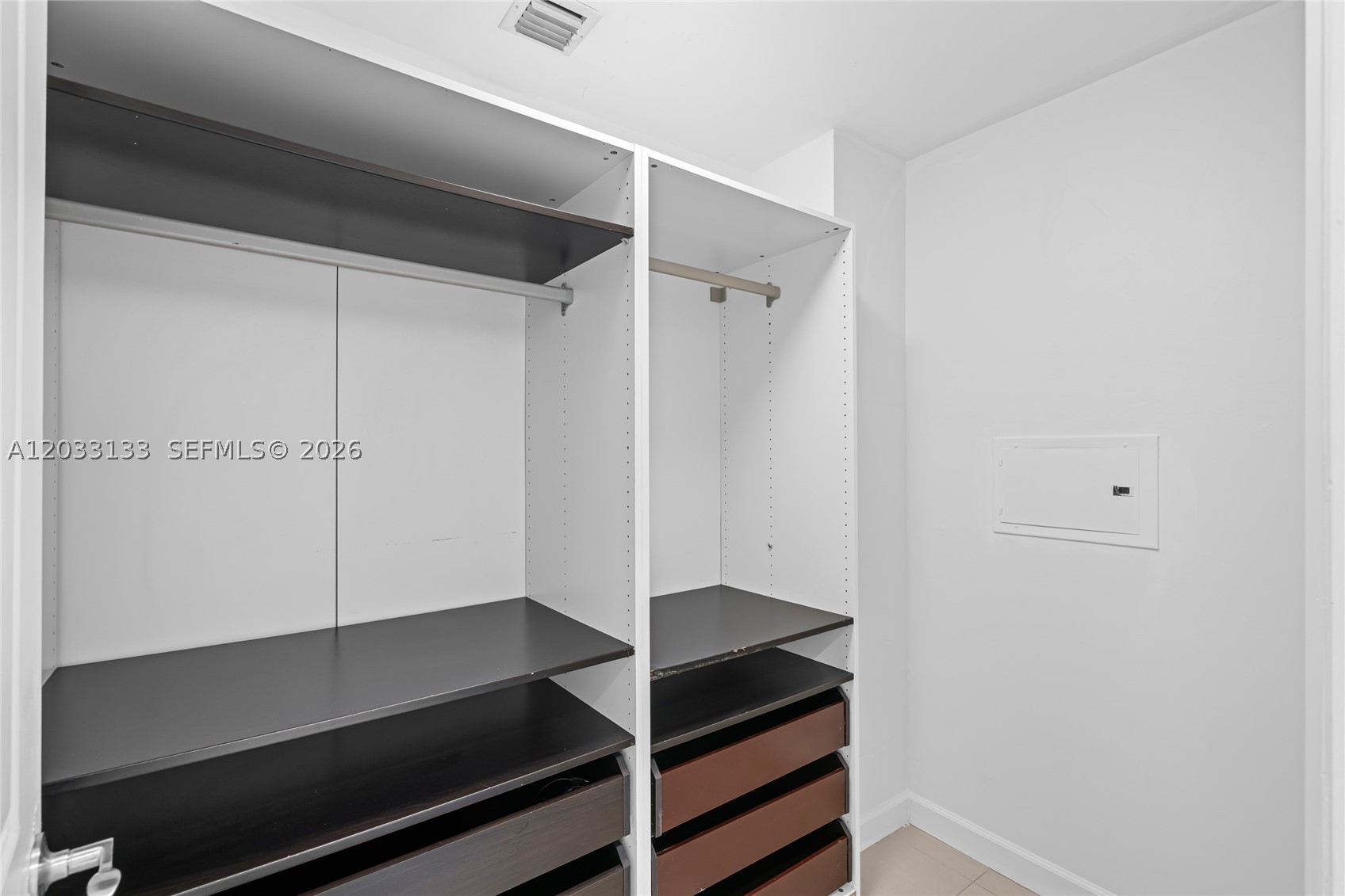 OCEAN MARINE YACHT CLUB - Residential