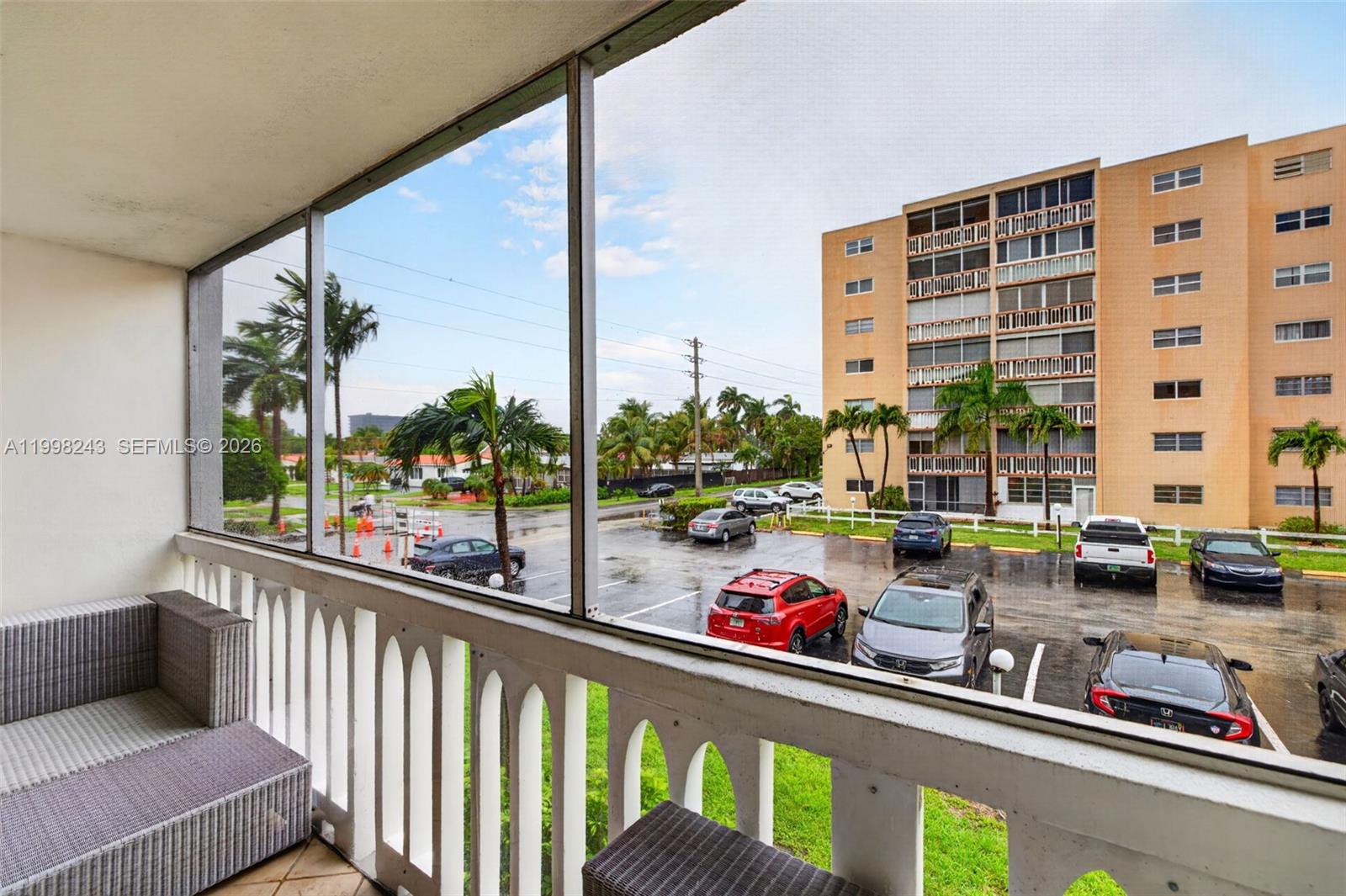 MEADOWBROOK CONDO APTS BL - Residential