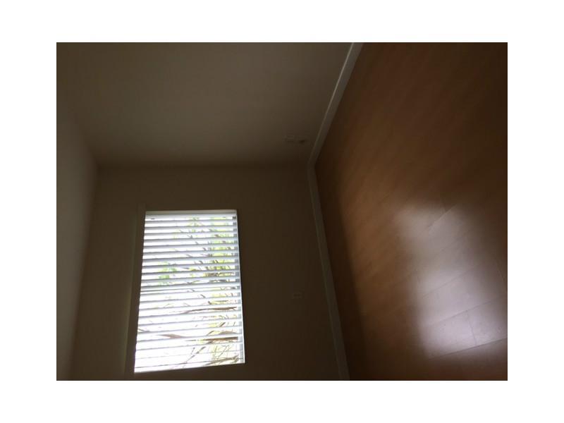 SILVER PALM HOMES - Residential Lease
