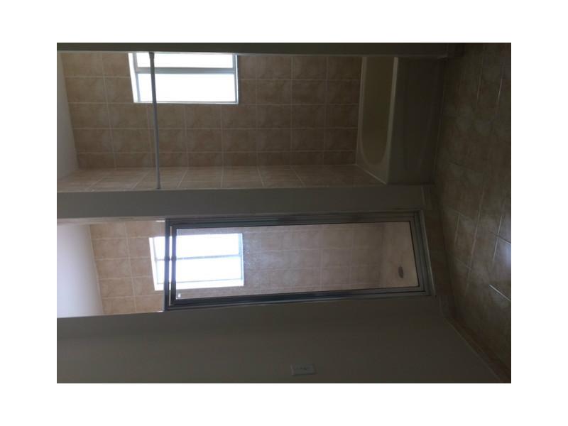 SILVER PALM HOMES - Residential Lease