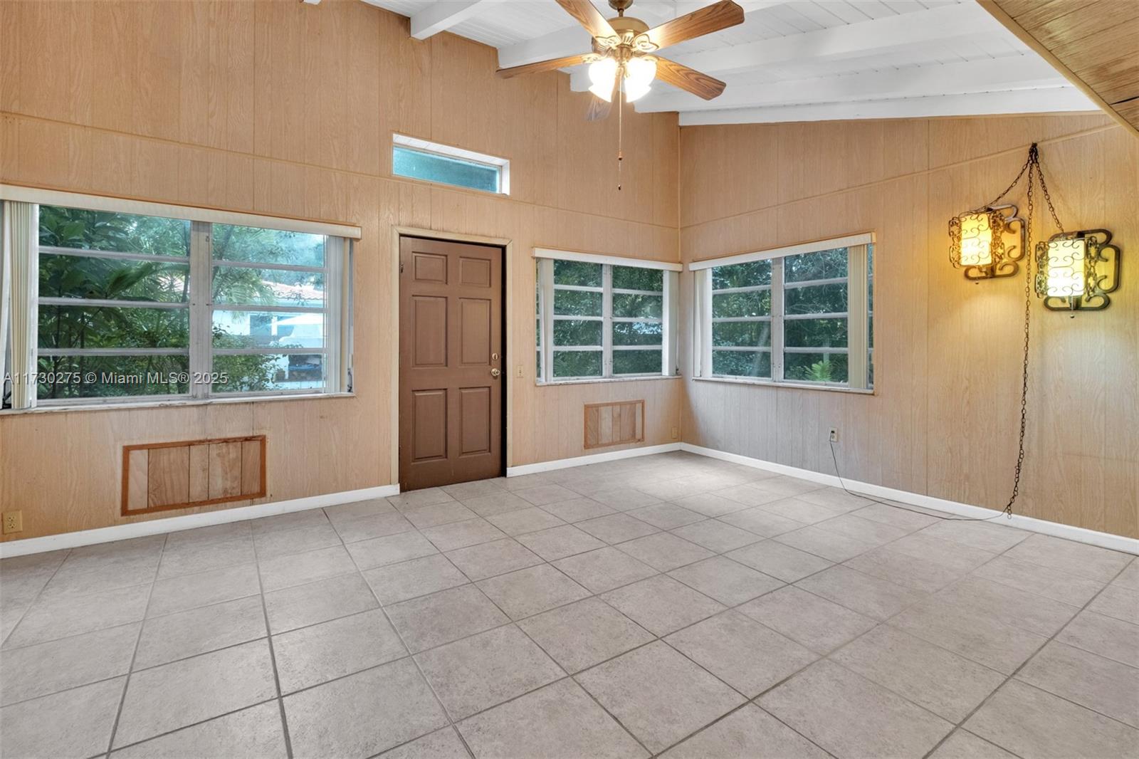 MIAMI SHORES SEC 1 AMD - Residential
