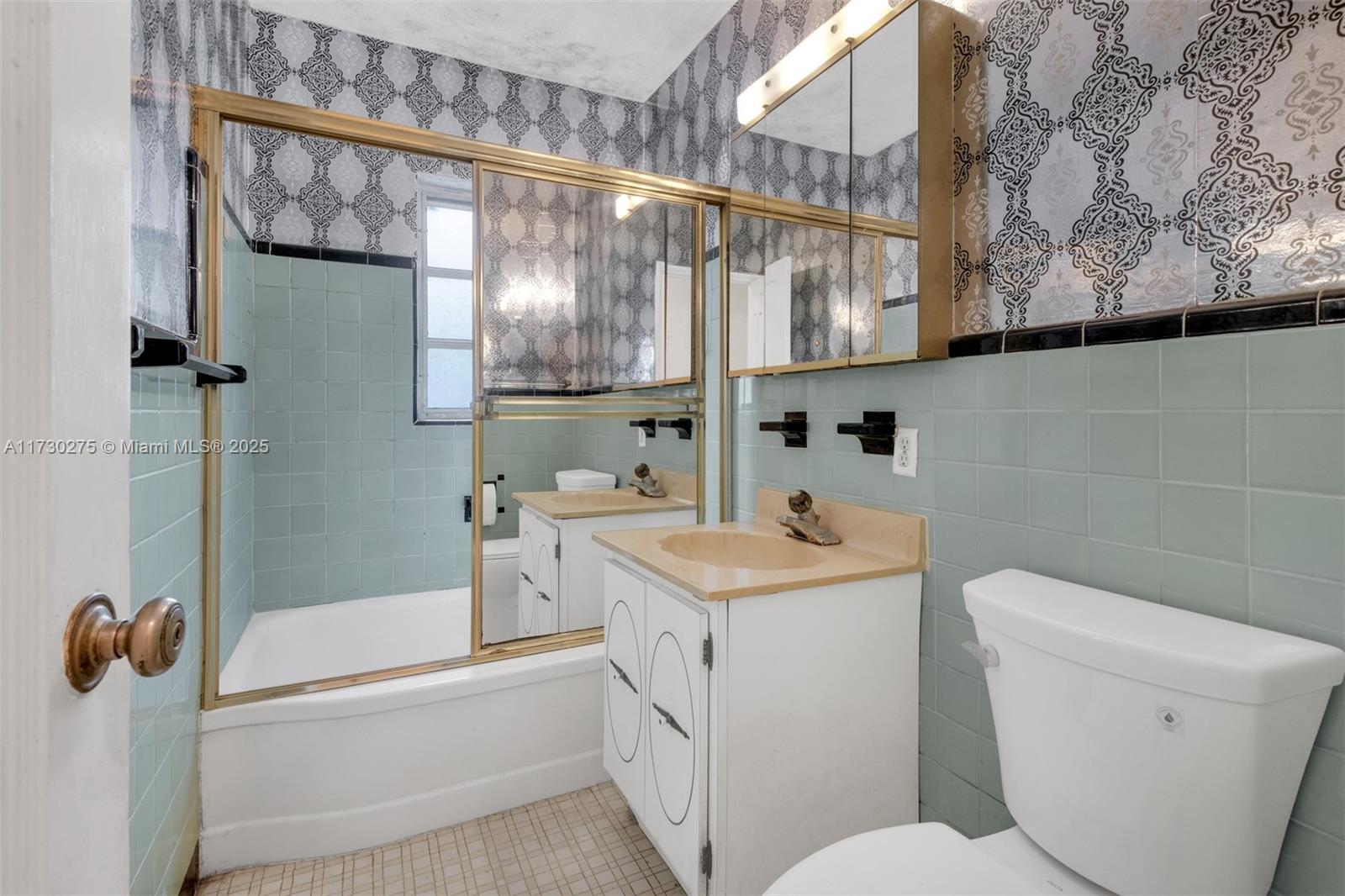 MIAMI SHORES SEC 1 AMD - Residential
