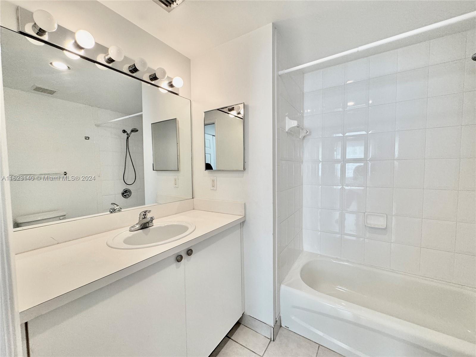 EL-AD NOB HILL CONDO - Residential Lease