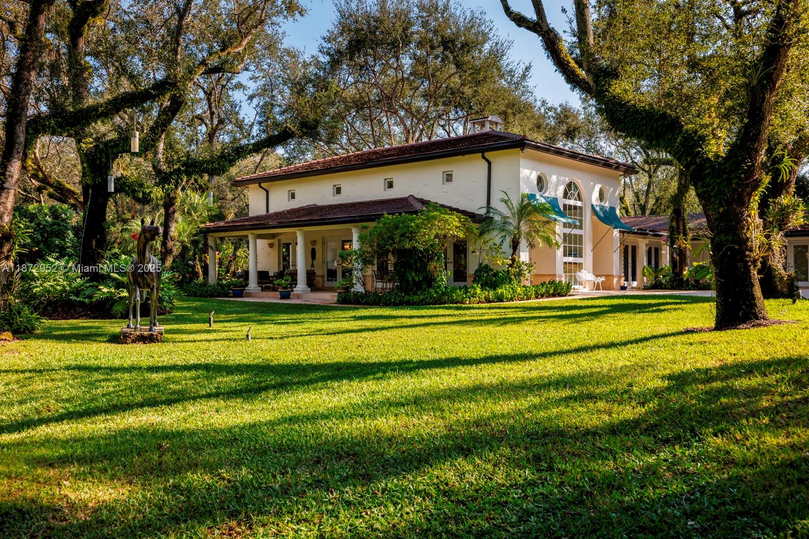 SNAPPER CREEK LAKES SUB - Residential