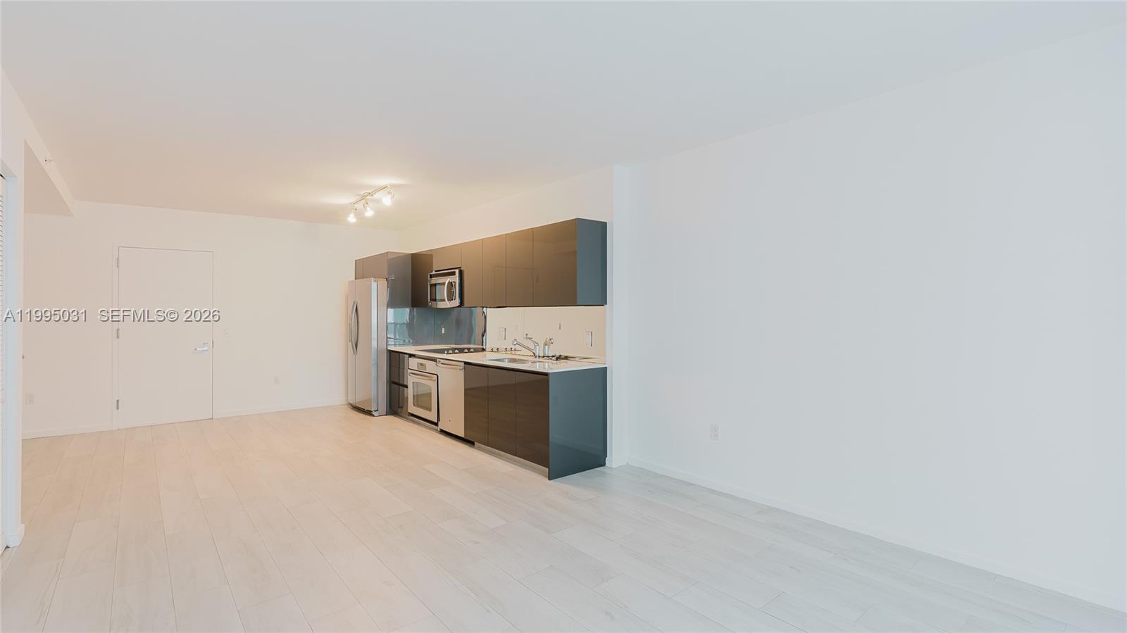 MYBRICKELL CONDO - Residential