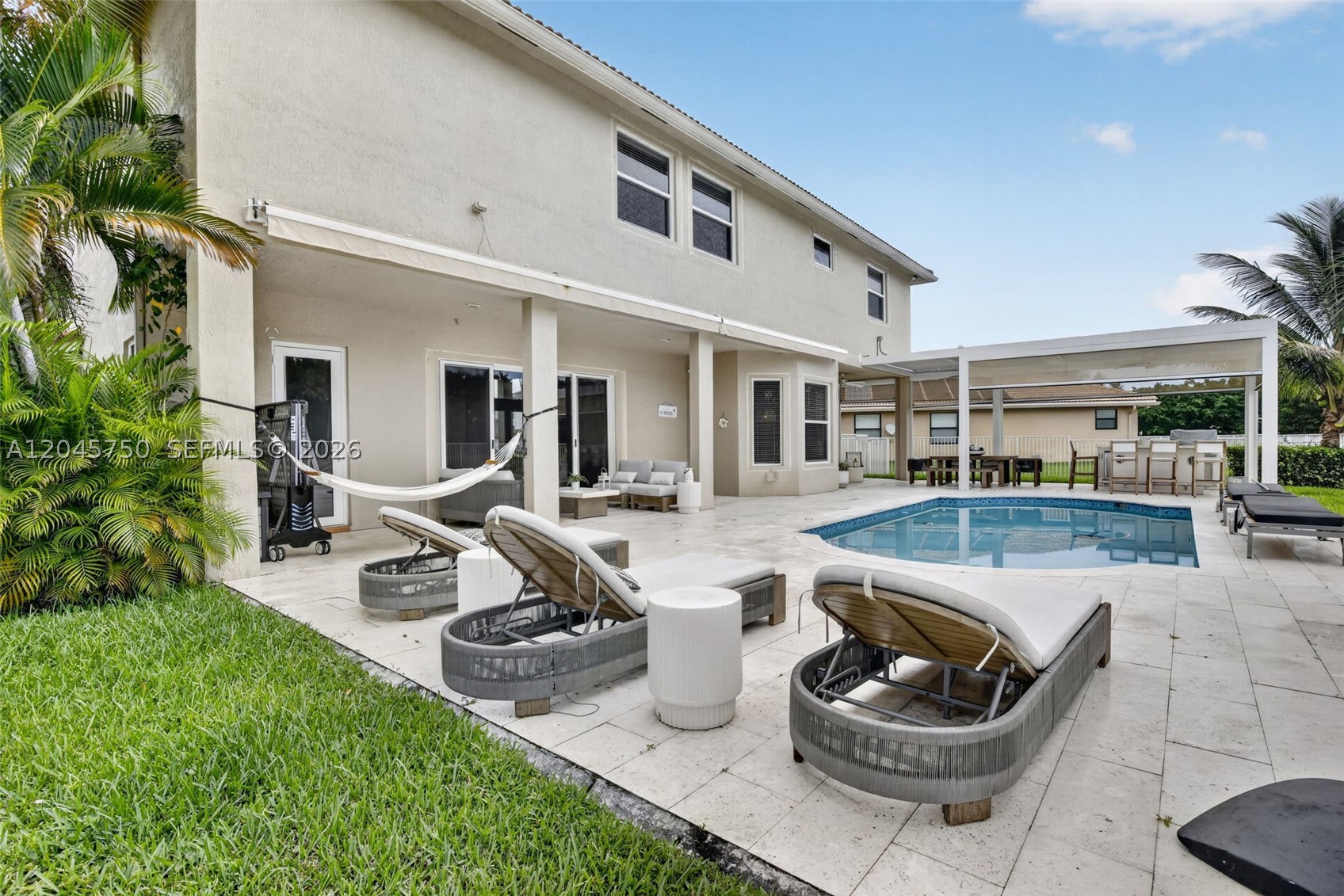 SECTOR 2-PARCELS 9 & 10 - Residential