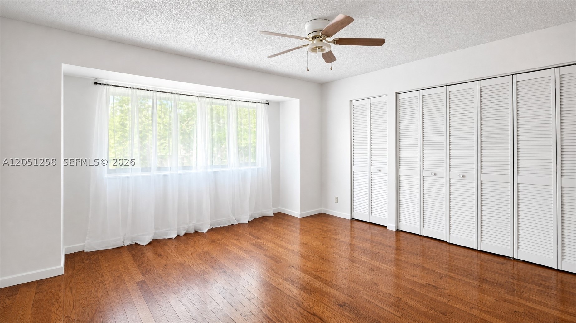 NOB HILL AT WELLEBY CONDO - Residential