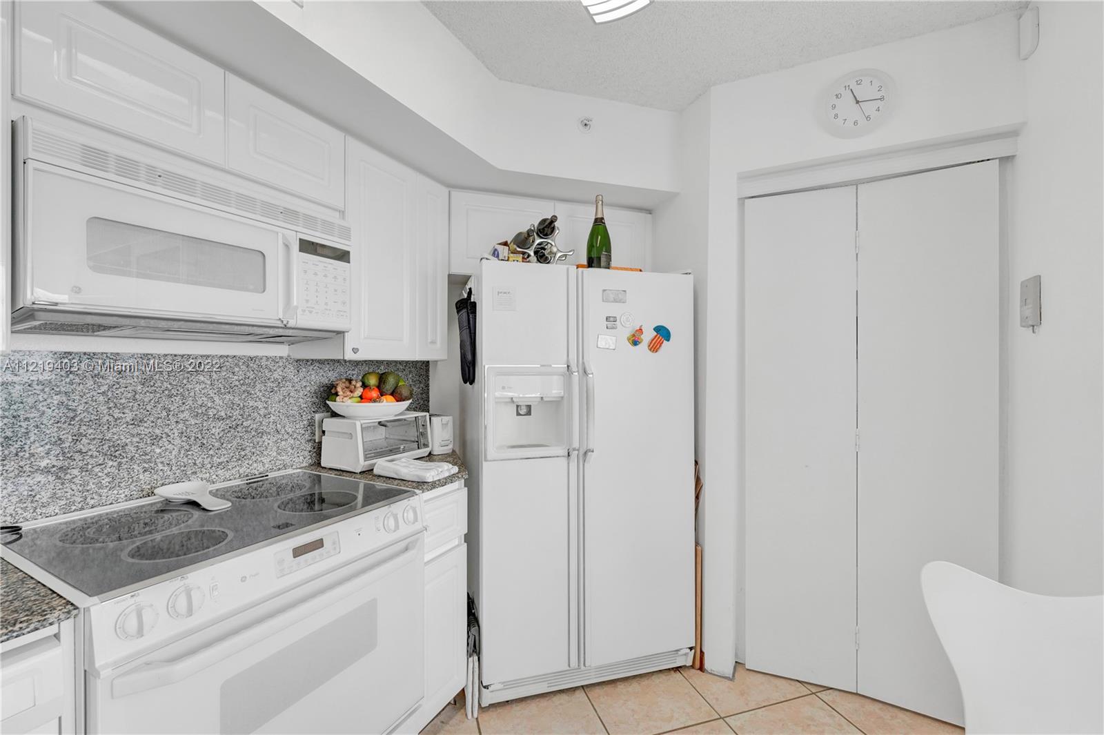 LA GORCE PALACE CONDO - Residential