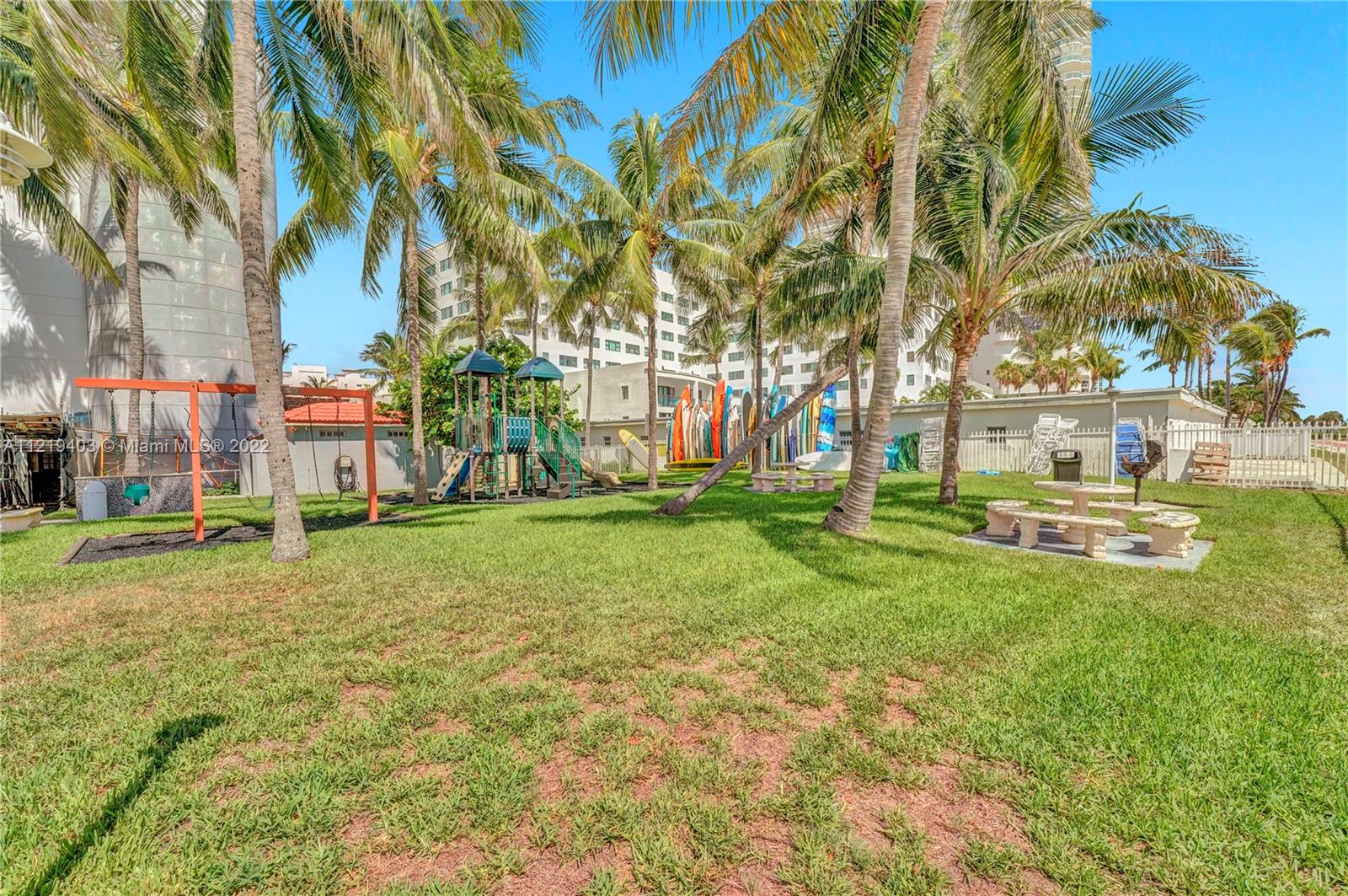 LA GORCE PALACE CONDO - Residential