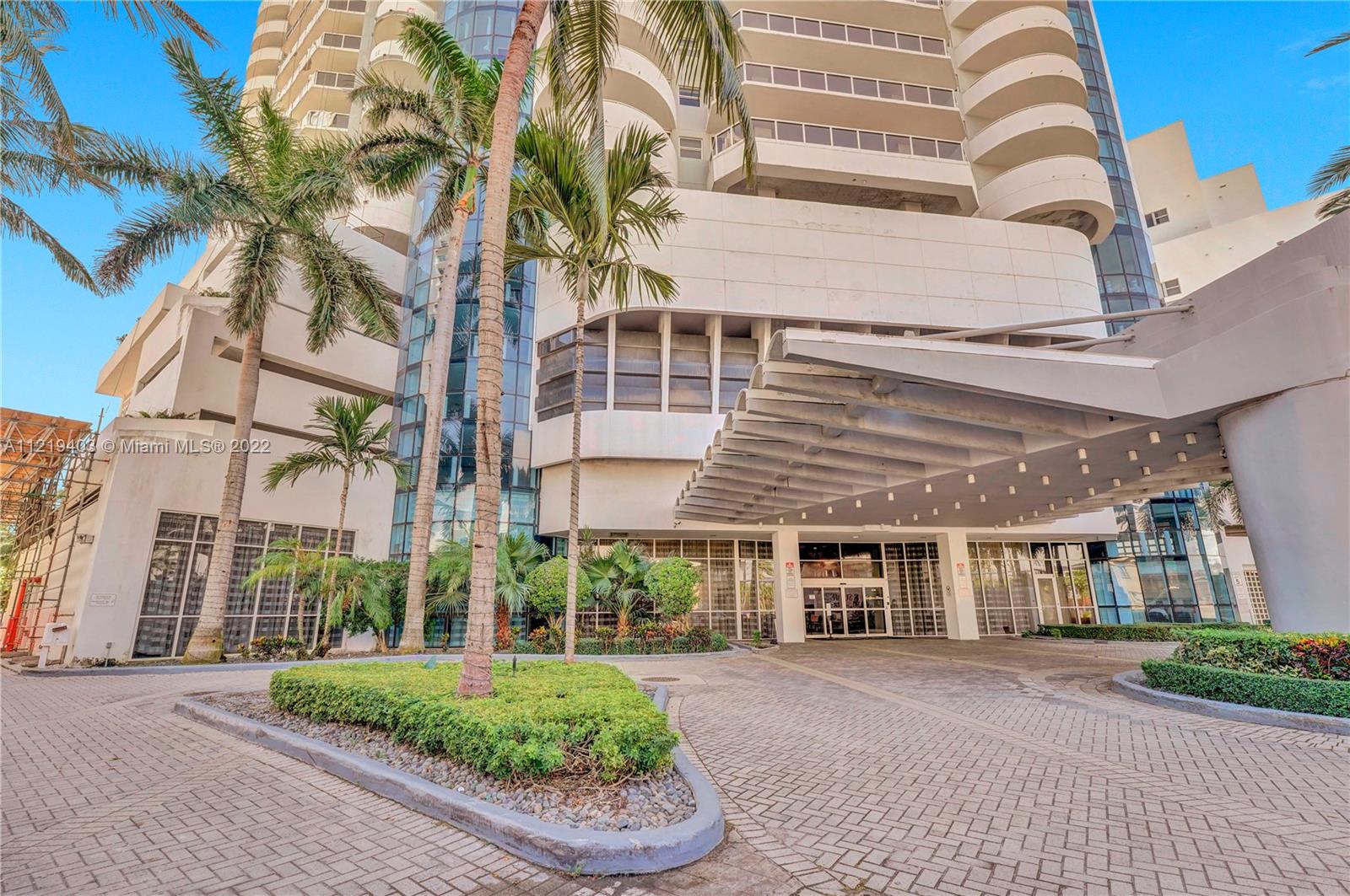 LA GORCE PALACE CONDO - Residential