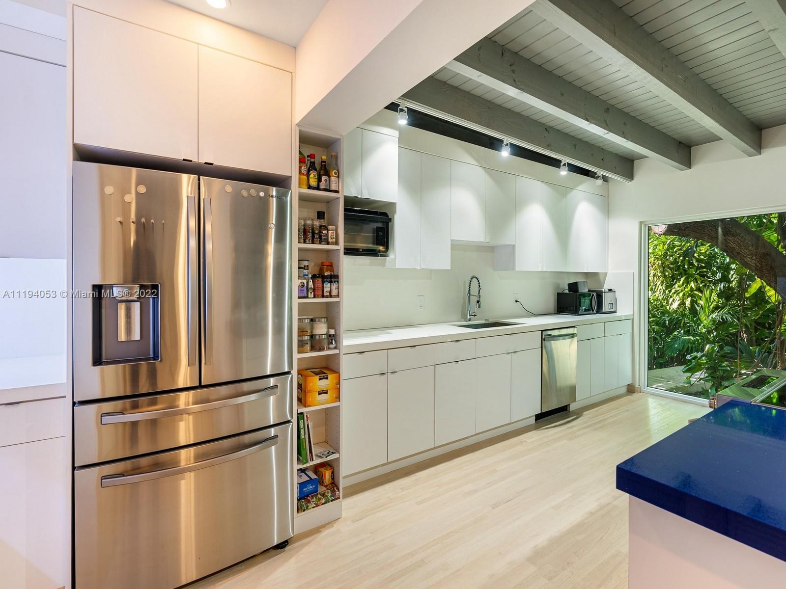 RHODES AMD NEW BISC - Residential Lease