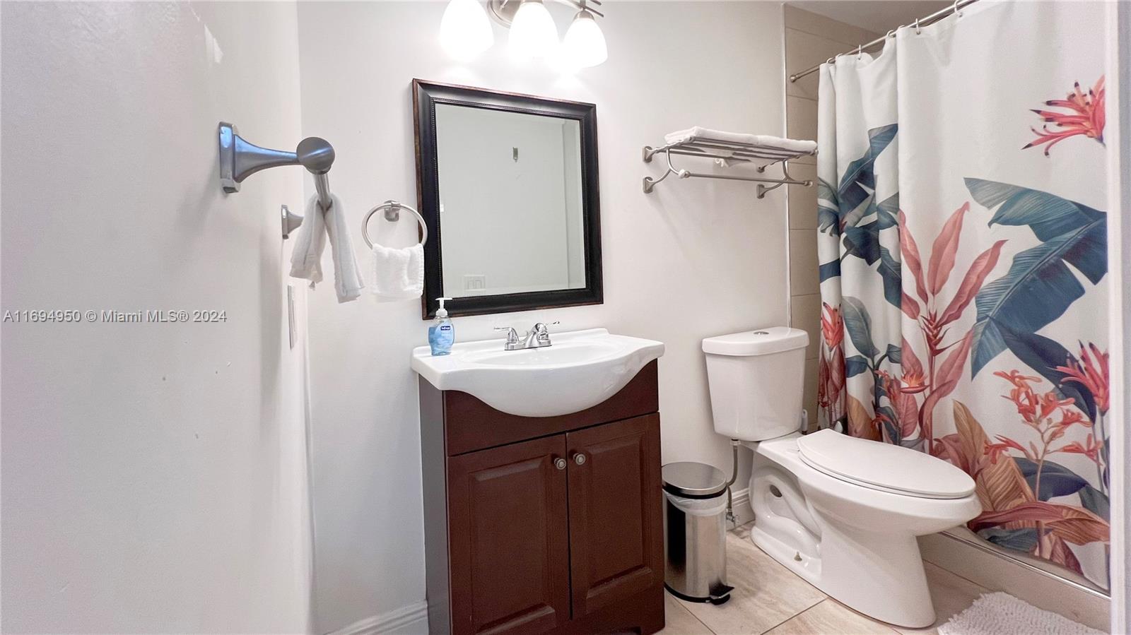 WESTWOOD - Residential Lease