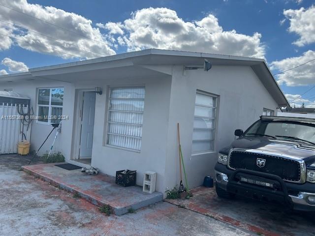 STUDIO ADDN TO TOWN OF HI - Residential Income