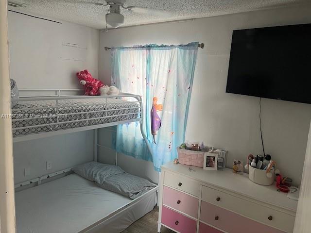 STUDIO ADDN TO TOWN OF HI - Residential Income