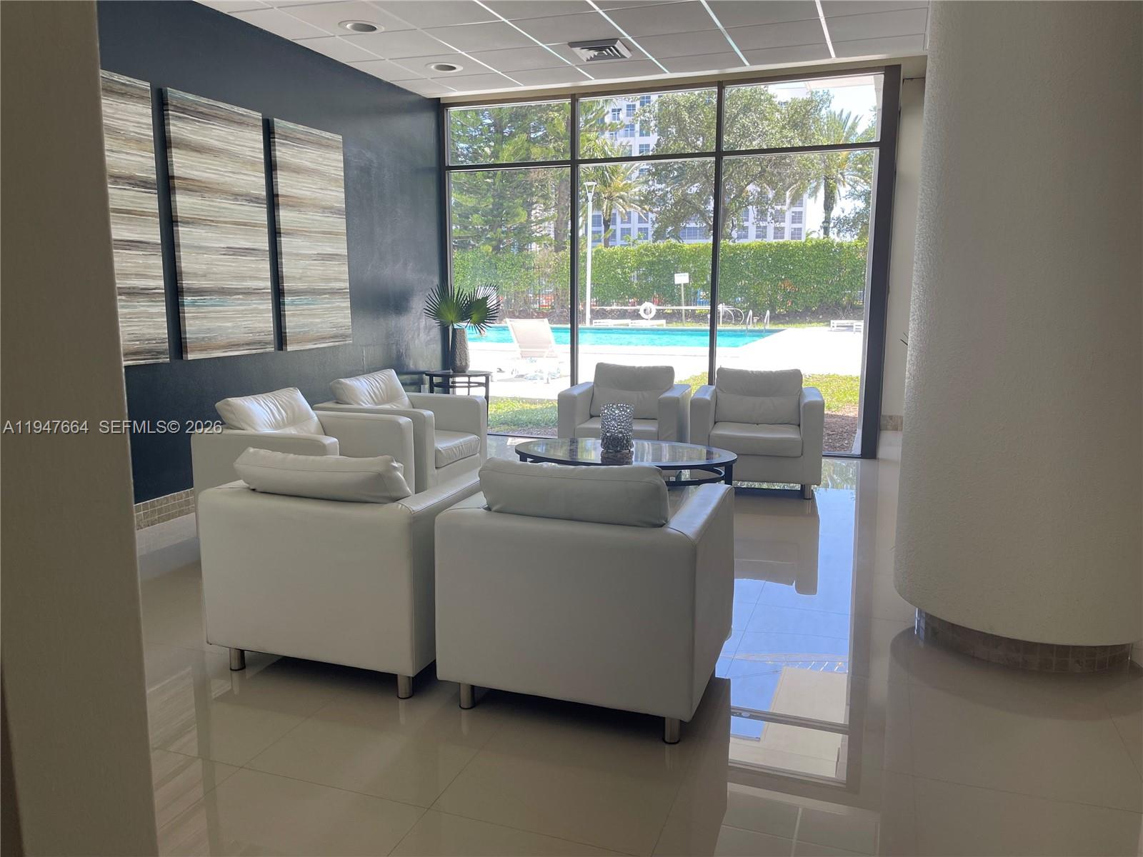 BONAVIDA CONDO - Residential