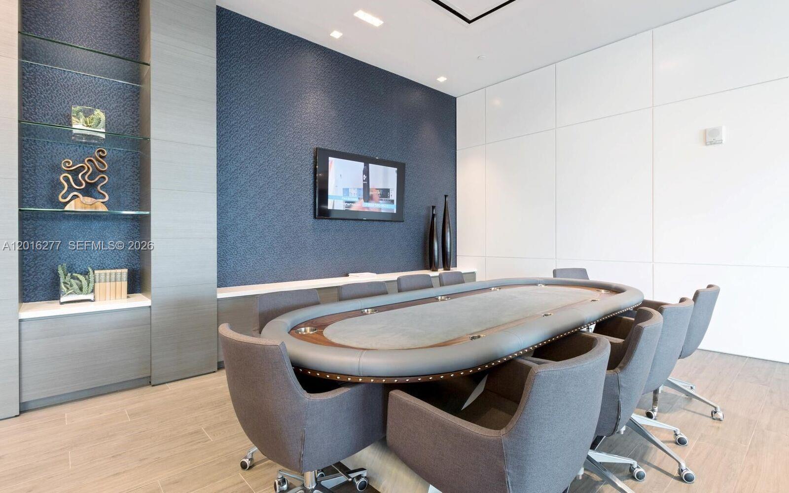 MARINA PALMS RESIDENCES S - Residential
