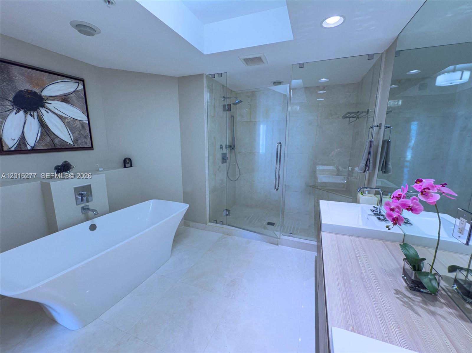 MARINA PALMS RESIDENCES S - Residential