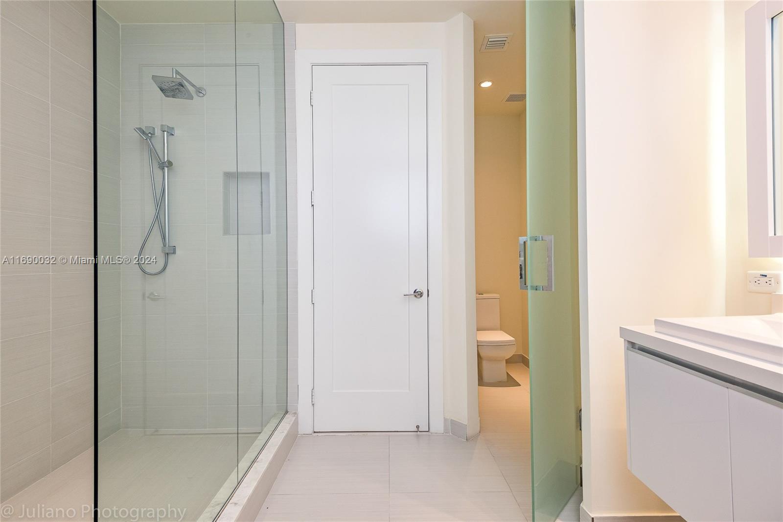LANDMARK AT DORAL - Residential Lease