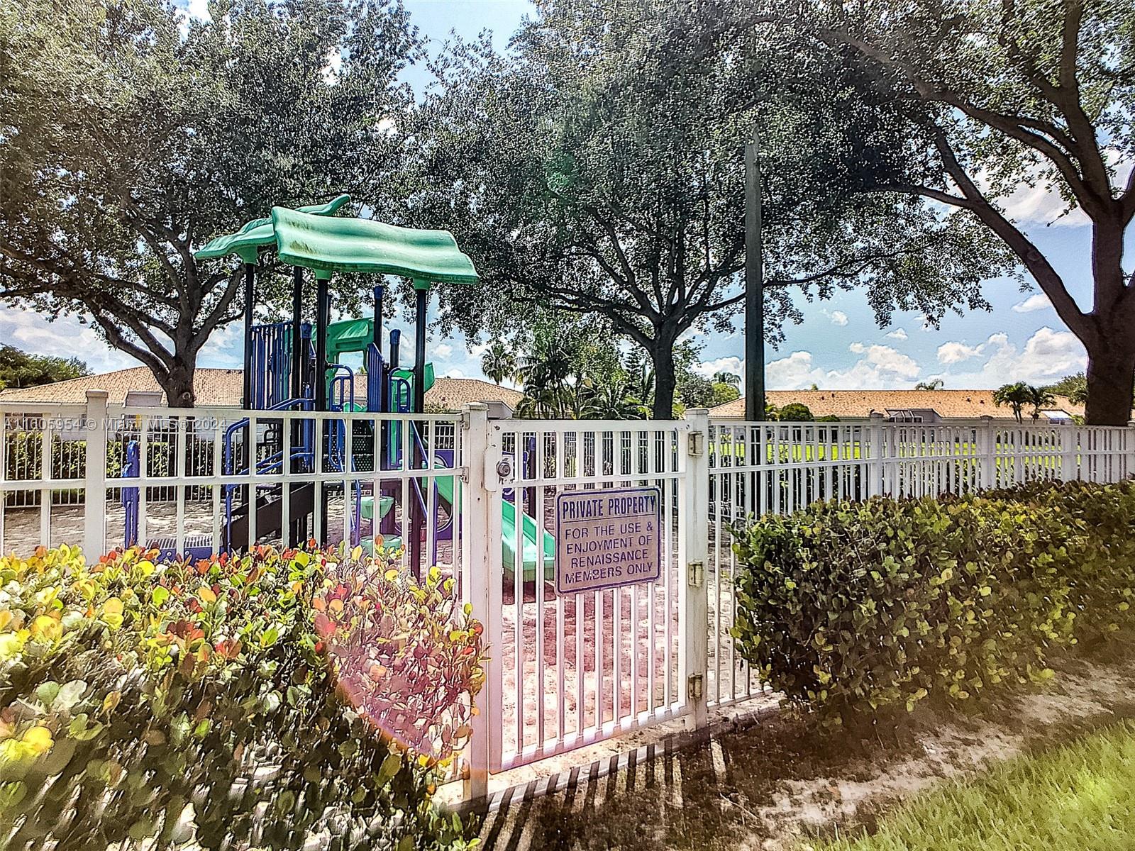 VILLAGES OF RENAISSANCE - Residential Lease
