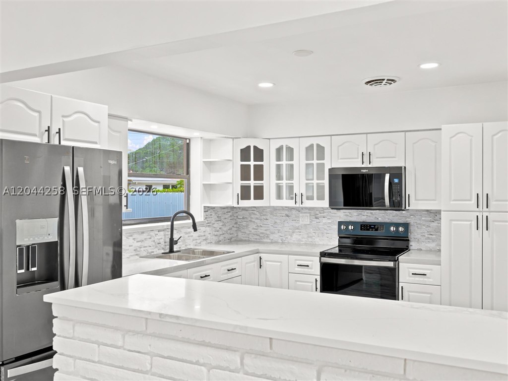 ORANGEBROOK GOLF ESTATES - Residential