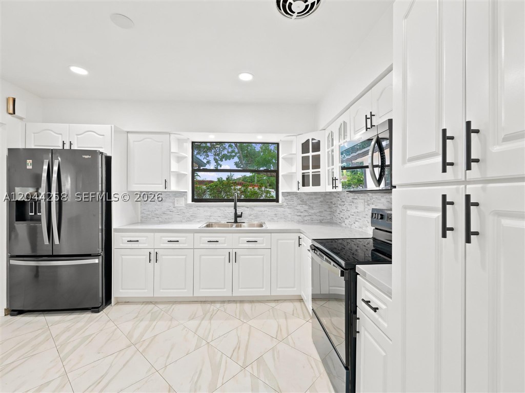 ORANGEBROOK GOLF ESTATES - Residential