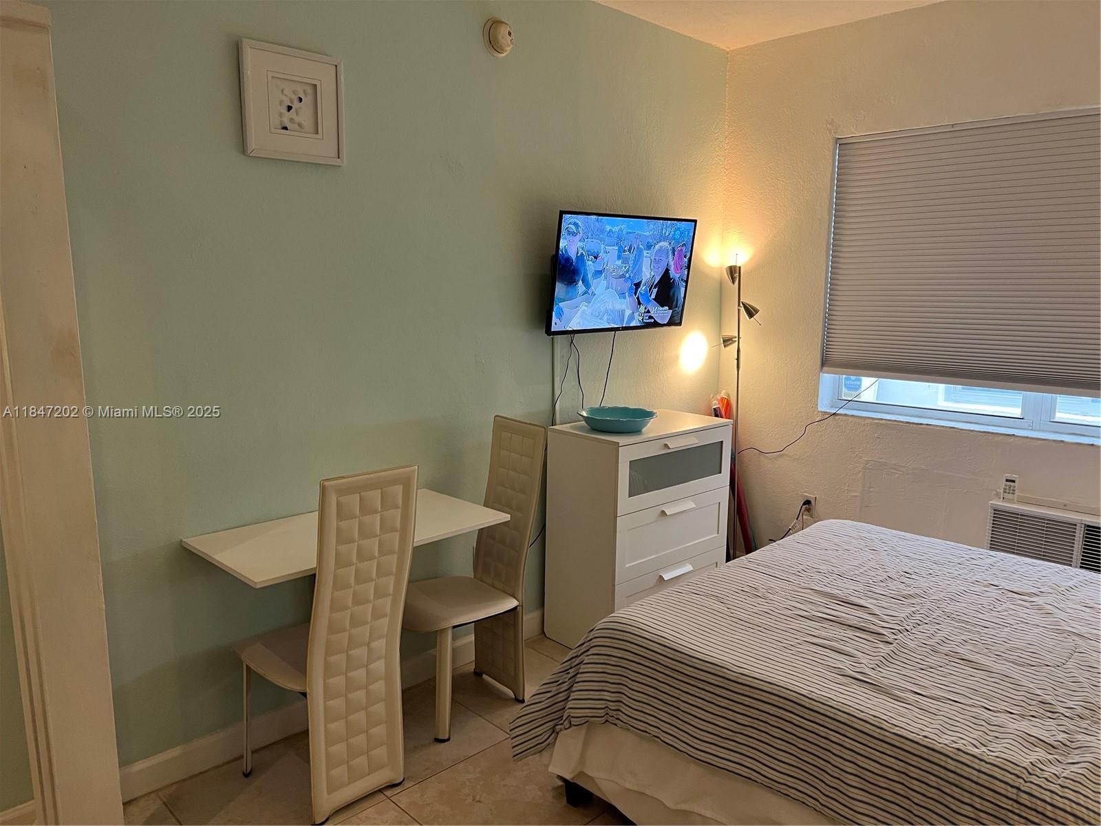 RIVERVIEW VILLAS CONDO - Residential