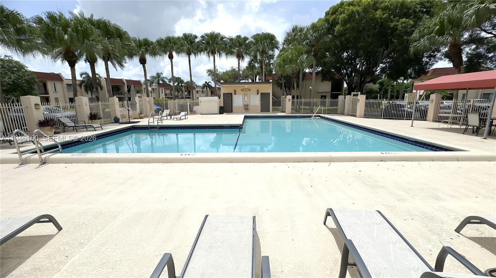 GARDENS AT BONAVENTURE 14 - Residential