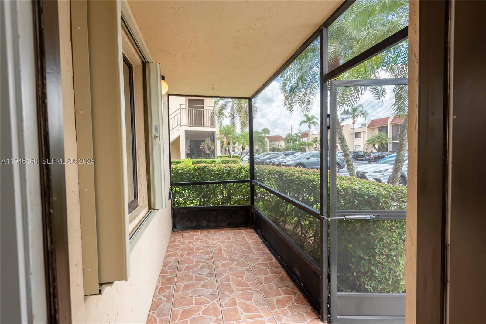 GARDENS AT BONAVENTURE 14 - Residential