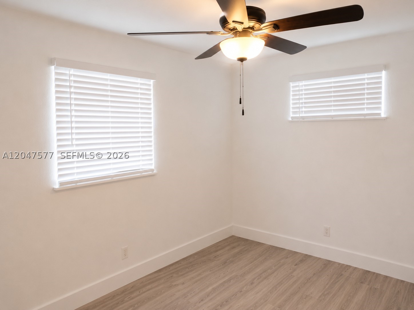 EAST DIXIE PARK 1ST ADDN - Residential Lease
