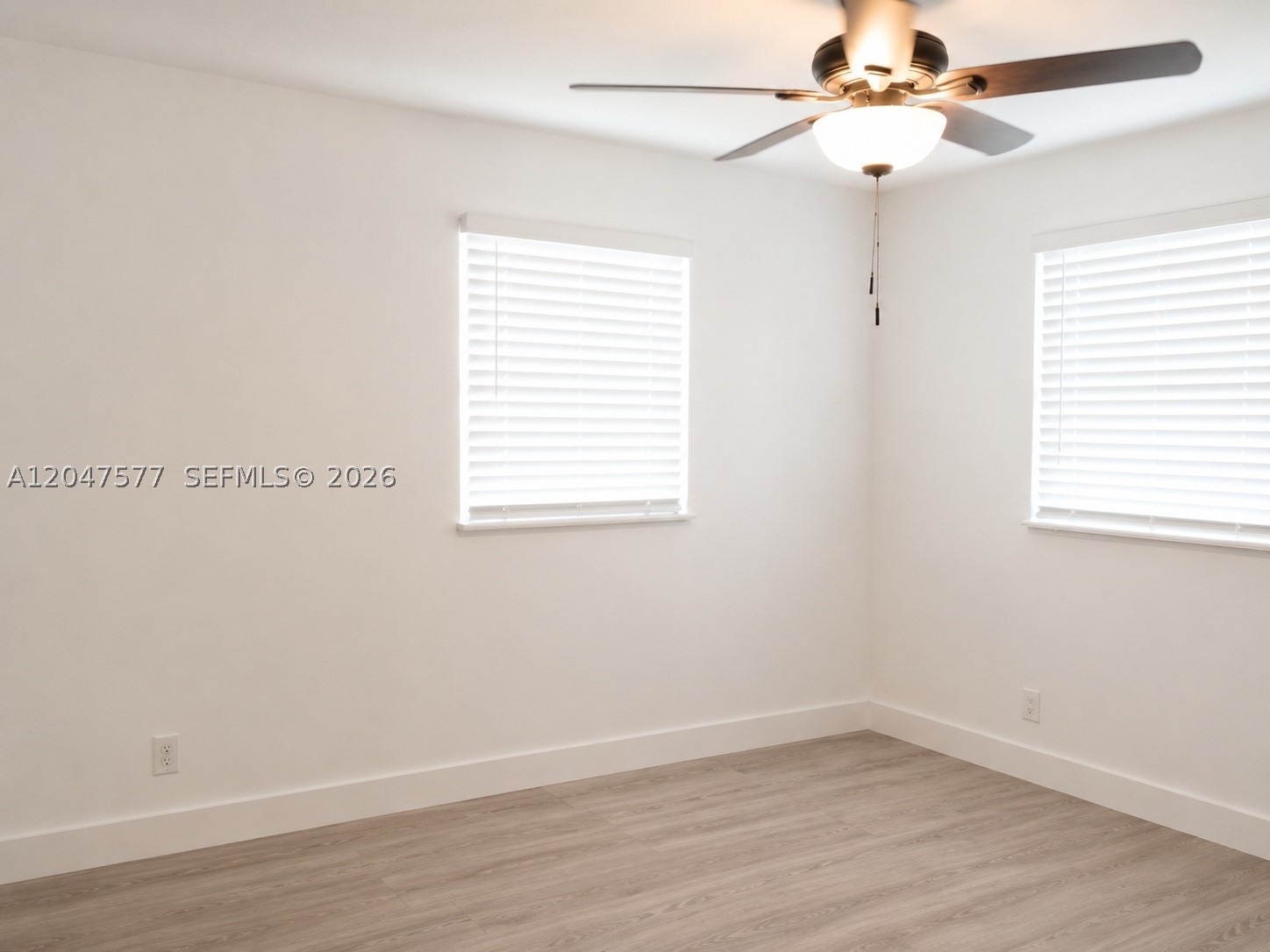 EAST DIXIE PARK 1ST ADDN - Residential Lease