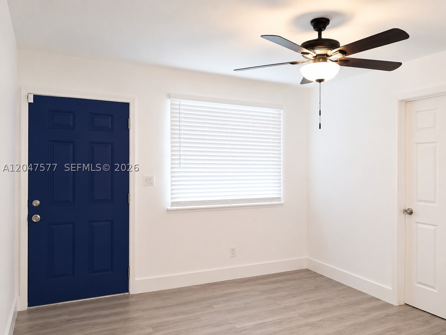 EAST DIXIE PARK 1ST ADDN - Residential Lease