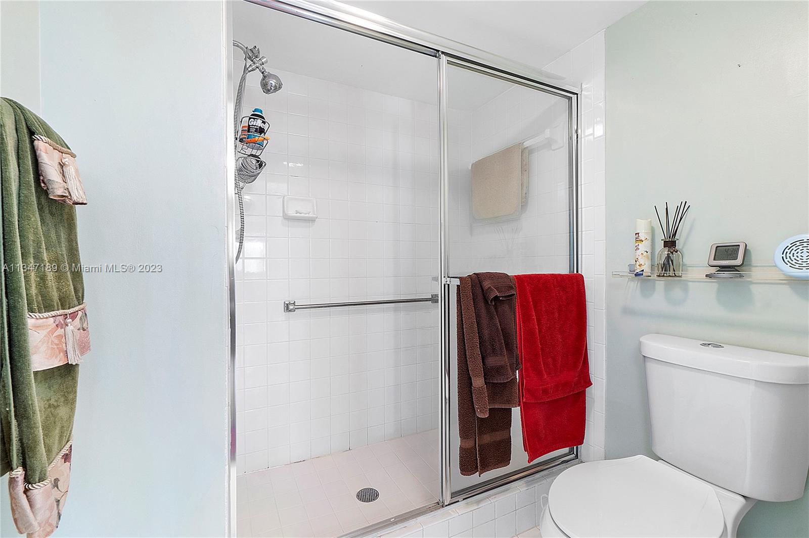 GRANVILLE CONDOMINIUM - Residential